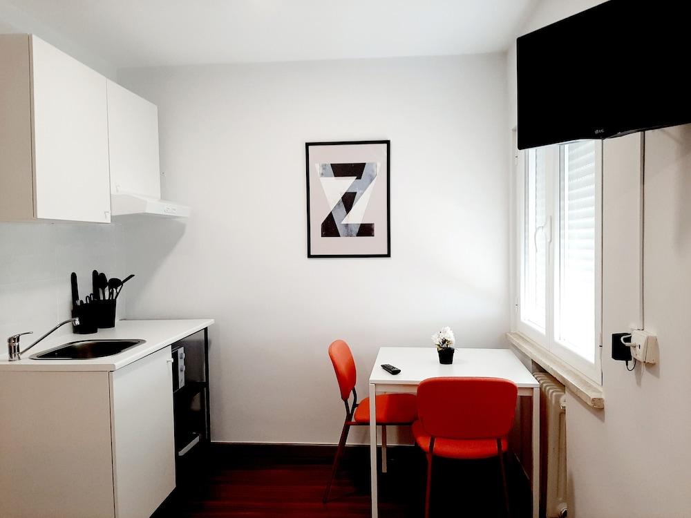 Arjori Rooms Hostal Salamanca Eksteriør billede