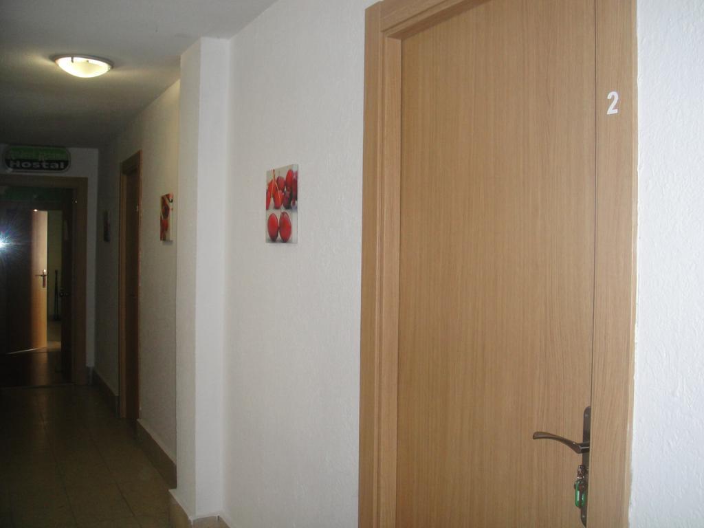 Arjori Rooms Hostal Salamanca Eksteriør billede