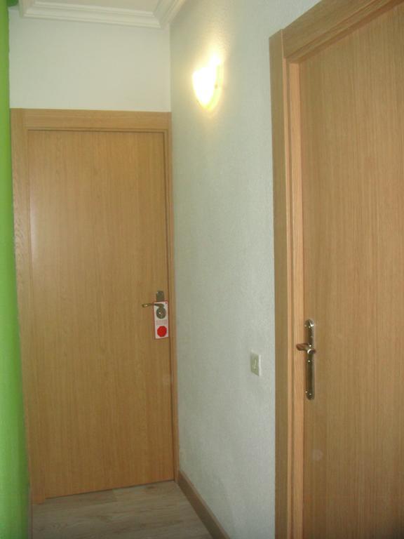 Arjori Rooms Hostal Salamanca Eksteriør billede