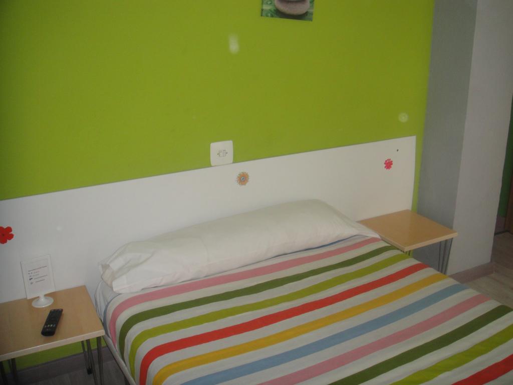 Arjori Rooms Hostal Salamanca Eksteriør billede