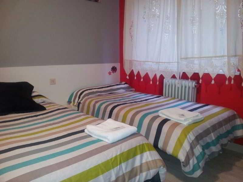 Arjori Rooms Hostal Salamanca Eksteriør billede