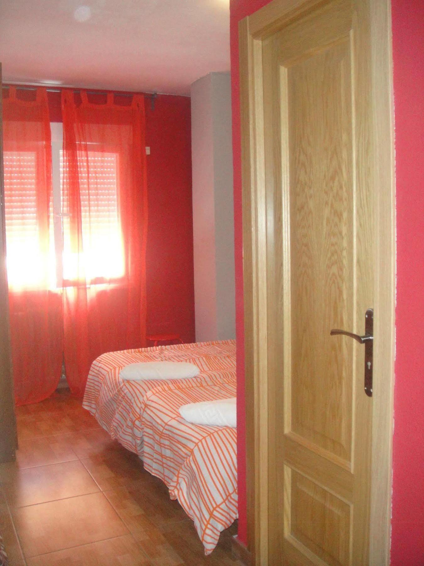 Arjori Rooms Hostal Salamanca Eksteriør billede